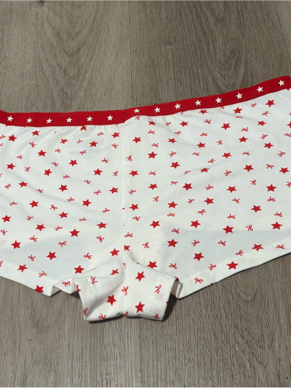 Aeropostale White Cotton Boyshorts with Red Star Print